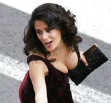 Salma Hayek Sexy Candid Ass Upskirt - Bikini - Boobs Pics