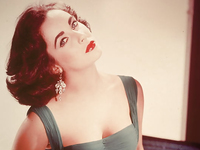 Elizabeth Taylor Sexy Vintage Photos
