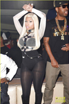 Nicki Minaj Booty & Legs Pics