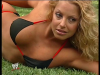 Trish Stratus Boobs Pics
