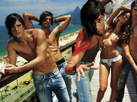 Izabel Goulart Nude Photos Collection