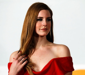 Lana Del Rey Nude & Sexy Pics Mix