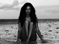 Alessandra Ambrosio Collezione Nuda