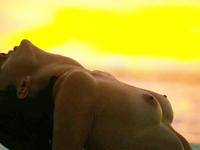 Alessandra Ambrosio Collezione Nuda