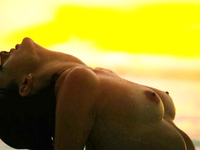 Alessandra Ambrosio Collezione Nuda