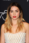 Ana De Armas Nude & Sexy Photos Collection