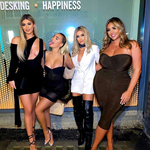 Ellie Brown Mostra il Seno al Ballie Ballerson a Soho