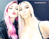 Kim Kardashian Nuda & Sexy - Compilation