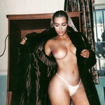 Kim Kardashian Nuda & Sexy - Compilation