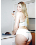 Iskra Lawrence Sexy Pics Compilation