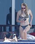 Sophie Turner Sexy Bikini Candids In Mexico