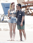 Sophie Turner Sexy Bikini Candids In Mexico