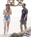 Sophie Turner Sexy Bikini Candids In Mexico