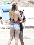 Sophie Turner Sexy Bikini Candids In Mexico