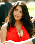 Salma Hayek Nude & Sexy Pics