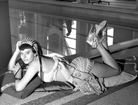 Sophia Loren Naked & Sexy Vintage Photos