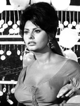 Sophia Loren Naked & Sexy Vintage Photos