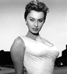 Sophia Loren Naked & Sexy Vintage Photos