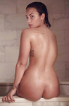 DEMI LOVATO NUDE BATH PICS