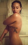 DEMI LOVATO NUDE BATH PICS