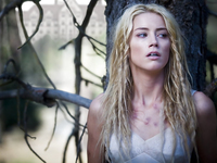 Amber Heard Nude Pictures