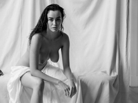 Sarah Stephens Nude Pics