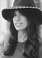 Carly Simon