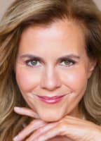Christie Lynn Smith