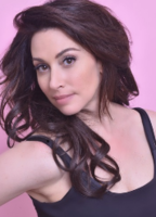 Lesli Margherita