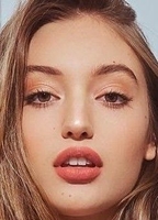 Bella Podaras