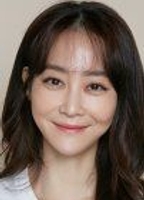 Yoon Woo Ri