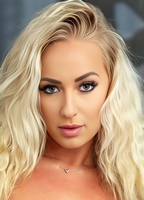 Elana Bunnz