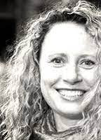 Candice Edmunds