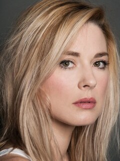 Alexandra Breckenridge