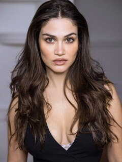 Danielia Maximillian