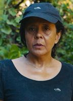 Dolly De Leon