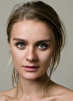 Elle Mcalpine