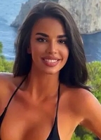 Ivana Knoll
