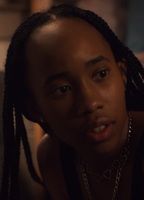 Zoe Renee