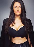 Bella French