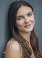 Eva Carmen Jarriau