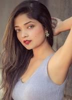 Zoya Khan