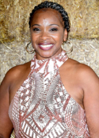 Sandi Bogle
