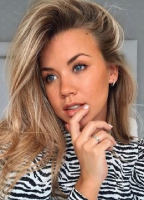 Hollie Shearer