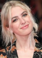 Anais Gallagher