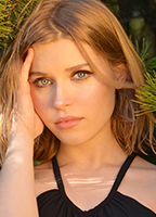 Freya Mayer
