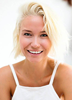 Caroline Groth