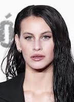 Milena Smit