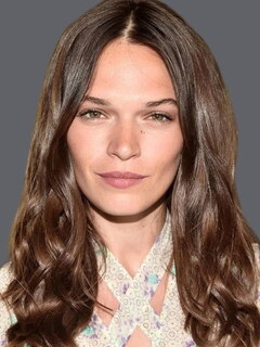 Anna Brewster