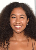 Aoki Lee Simmons